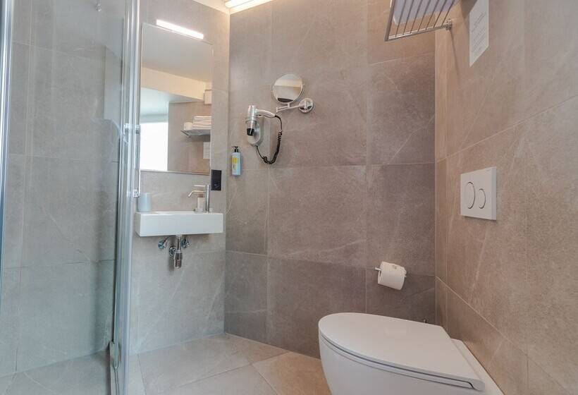 Fotos del hotel Bristol Premium:  7