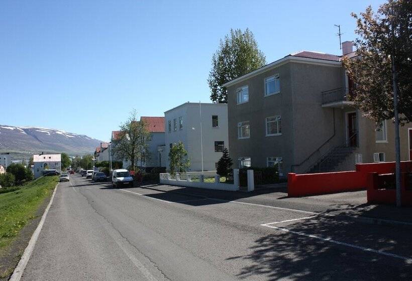 Fotos del hotel Brekkugata 33 Guesthouse:  3