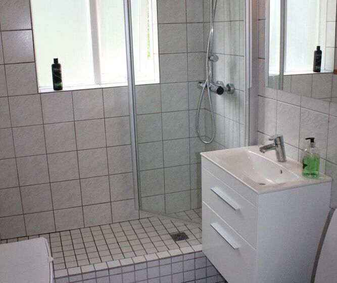 Fotos del hotel Brekkugata 33 Guesthouse:  13