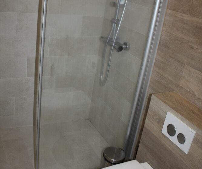 Fotos del hotel Brekkugata 33 Guesthouse:  14