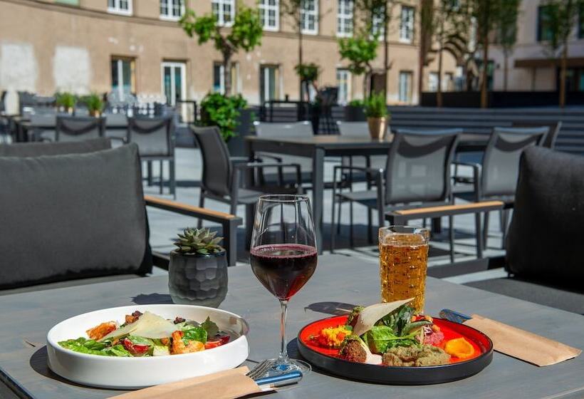 Fotos del hotel Leonardo Royal Hotel Nürnberg:  3