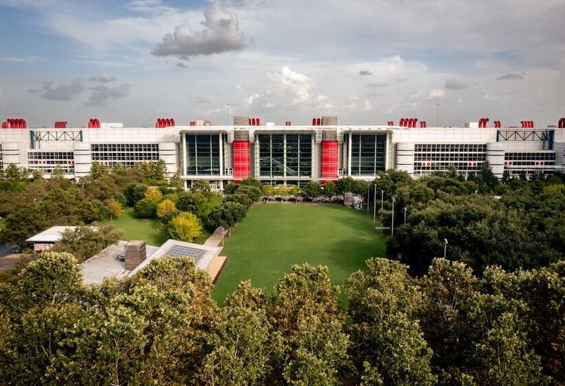 Fotos del hotel Staybridge Stes Galleria Area:  21