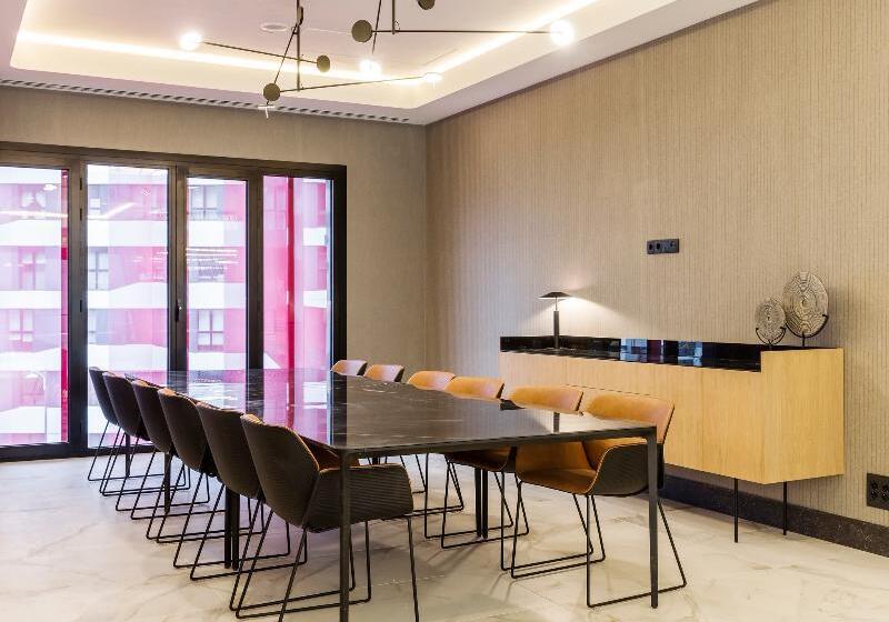 Fotos del hotel Ilunion San Mamés:  7