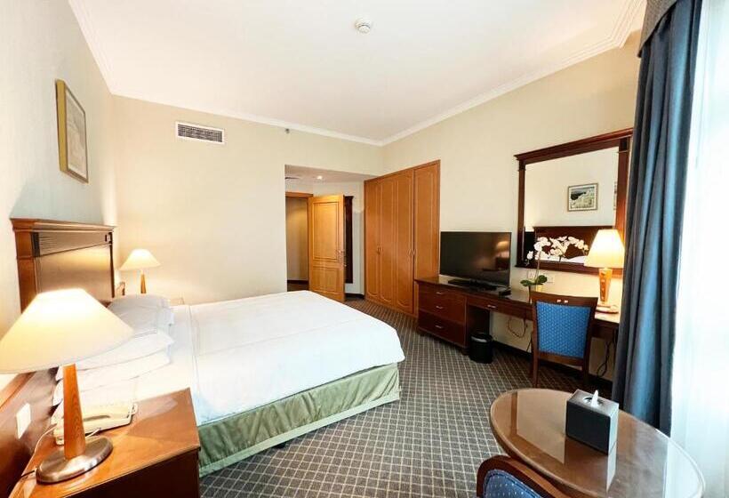 Fotos del hotel Swissôtel Al Murooj Dubai:  5