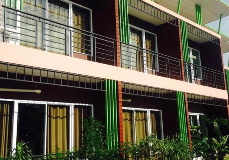 Fotos del hotel Baan Suan Punpaka Resort:  3