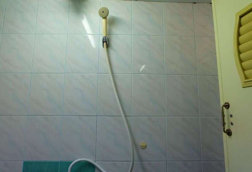 Fotos del hotel Chotiphan Apartment:  9