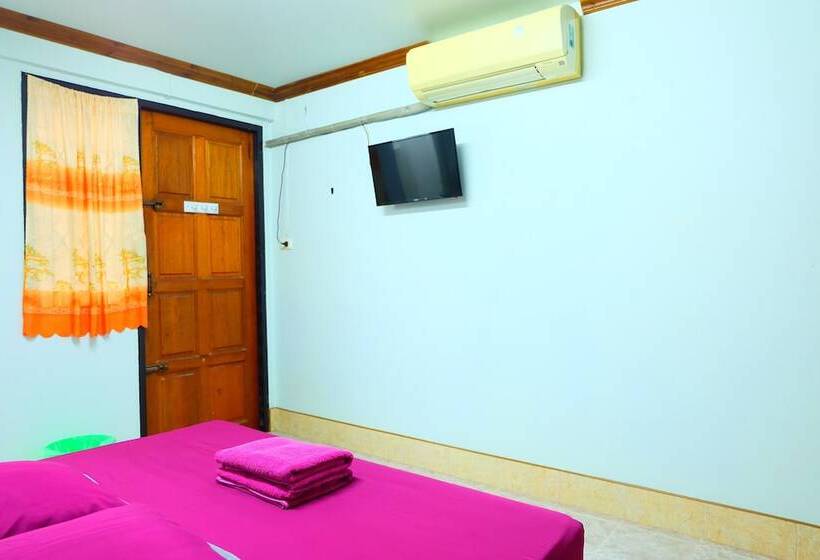 Fotos del hotel Chotiphan Apartment:  8