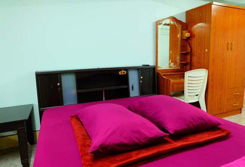 Fotos del hotel Chotiphan Apartment:  11