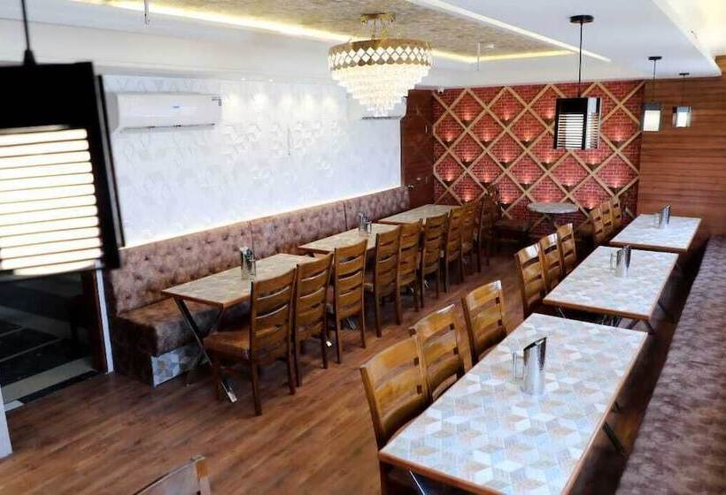 Fotos del hotel Royal Villa Ii By Shrigo S:  13