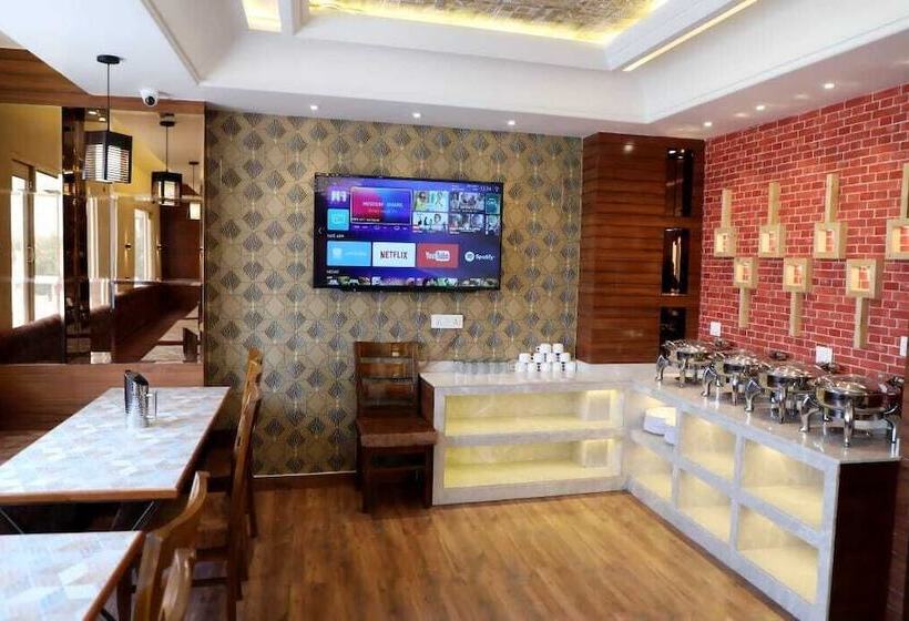 Fotos del hotel Royal Villa Ii By Shrigo S:  25