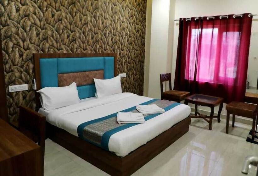 Fotos del hotel Royal Villa Ii By Shrigo S:  8