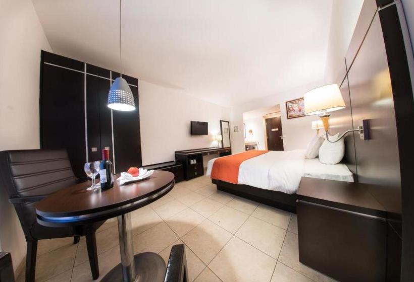 Fotos del hotel Oliba:  5