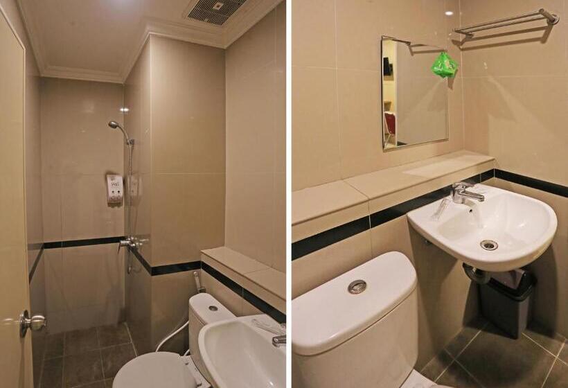 Fotos del hotel Sans Hotel Fiducia Serpong:  18