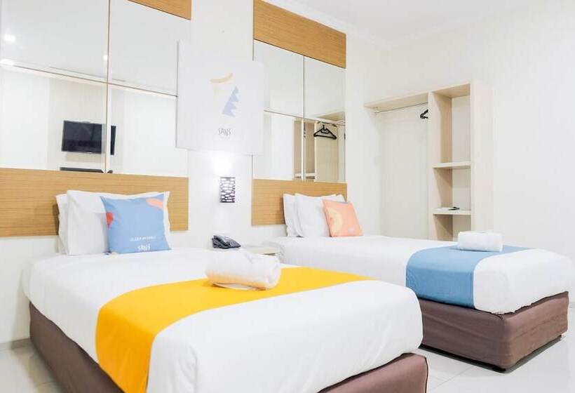 Fotos del hotel Sans Hotel Fiducia Serpong:  14