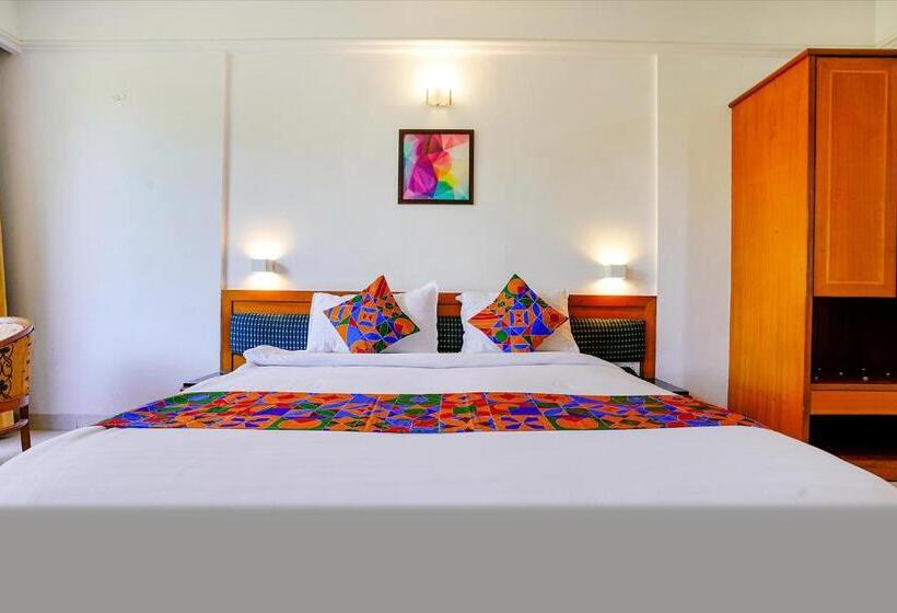 Fotos del hotel Treebo Trend Golden Emerald:  17