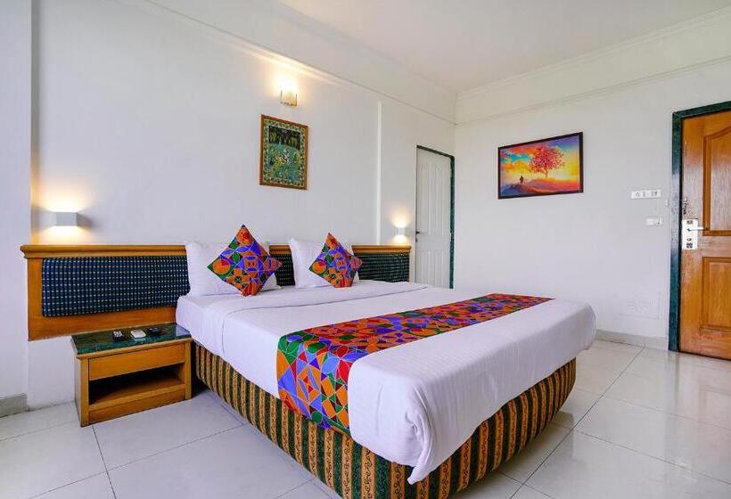 Fotos del hotel Treebo Trend Golden Emerald:  7