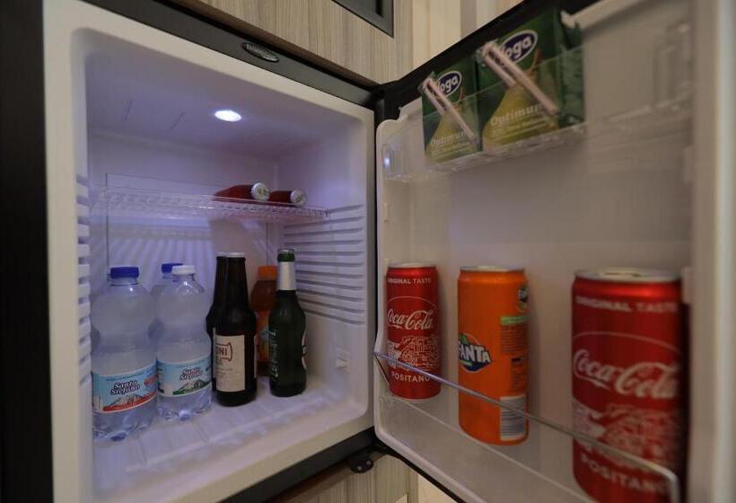 Fotos del hotel Garibaldi Suite:  11