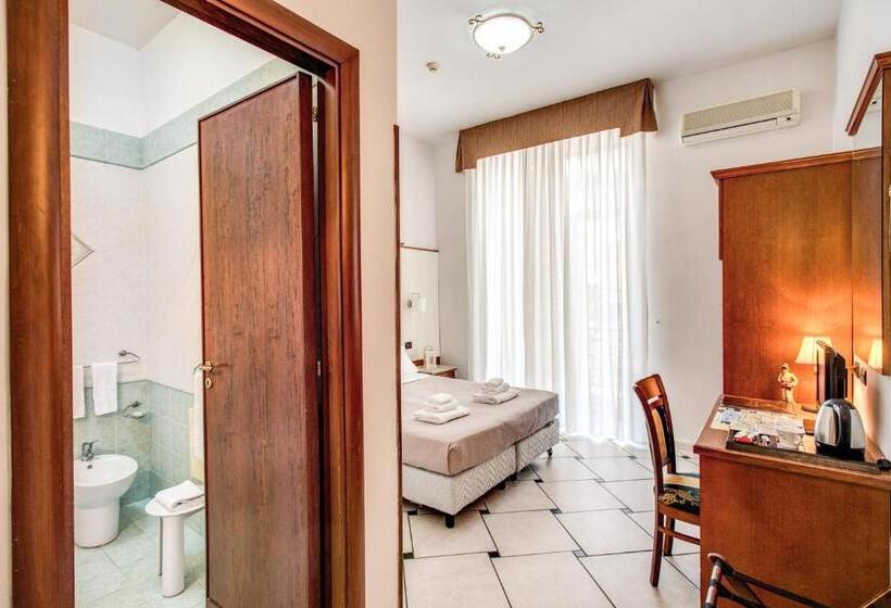 Fotos del hotel Garibaldi Suite:  12