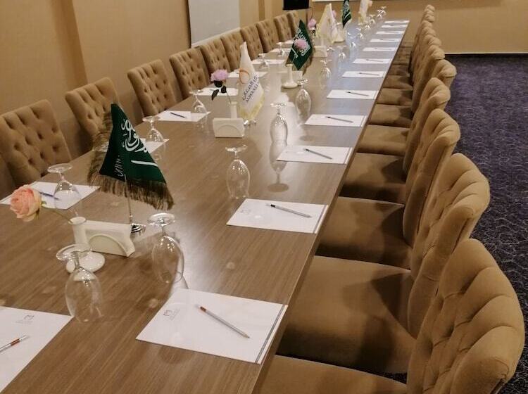 Fotos del hotel Almaali:  4