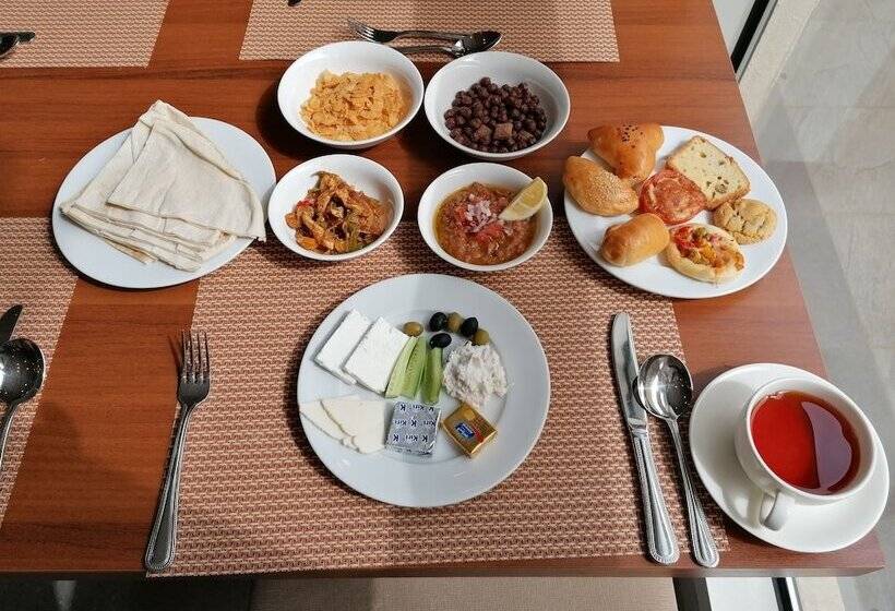 Fotos del hotel Almaali:  7