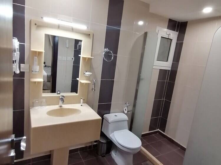 Fotos del hotel Almaali:  12