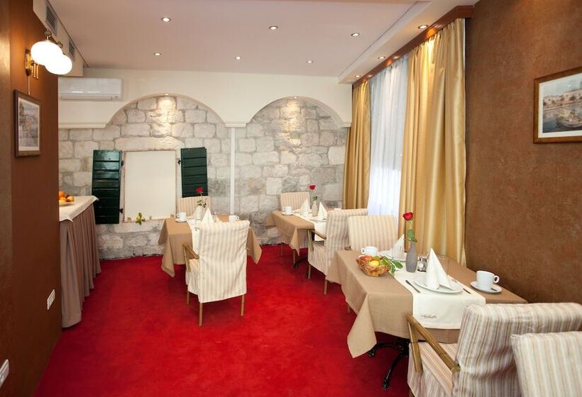 Fotos del hotel Authentic:  9