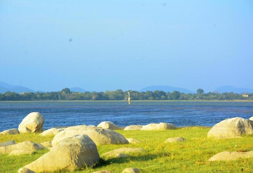 Fotos del hotel Diya Dahara Resort:  12