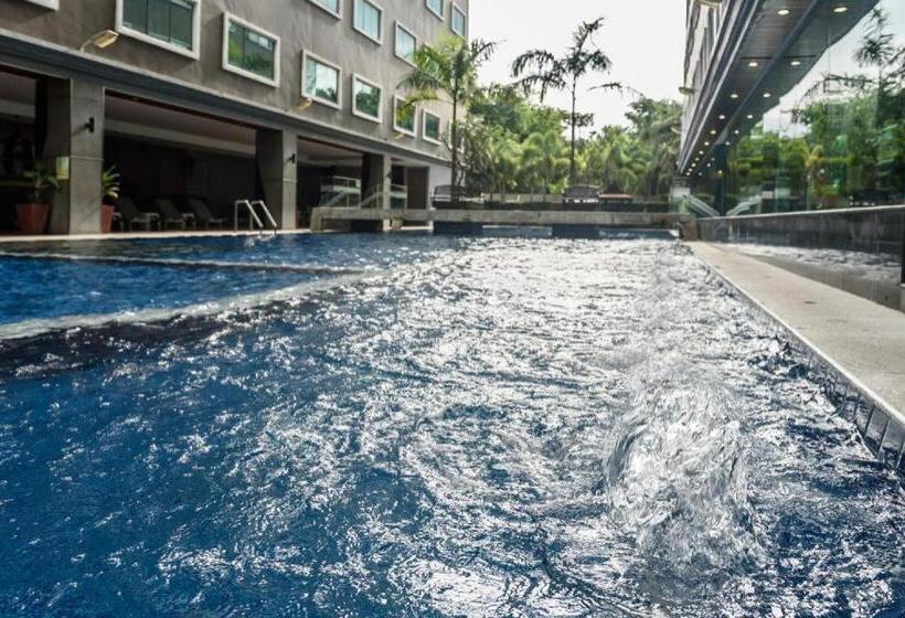 Fotos del hotel Ease Jomtien:  8