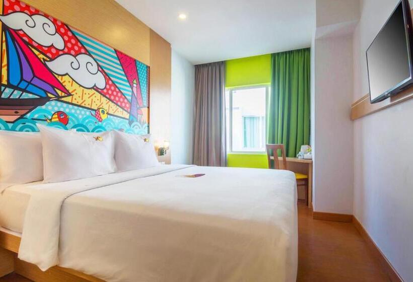 Fotos del hotel Maxones At Resort Makassar:  23