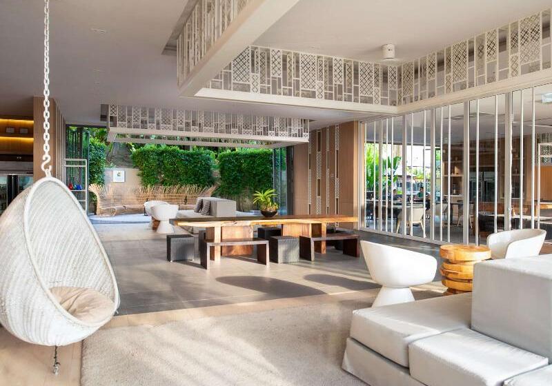 Fotos del hotel The Andaman Beach  Phuket Patong:  14