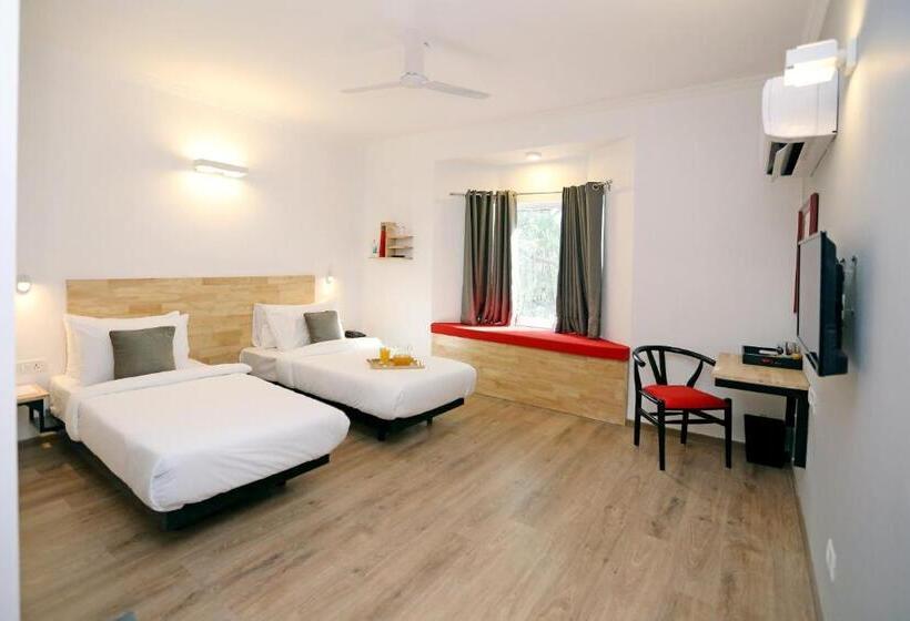 Fotos del hotel OYO Townhouse 017 HUDA City Center:  7