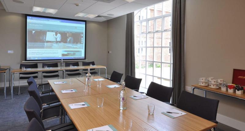 Fotos del hotel Madingley Hall:  10