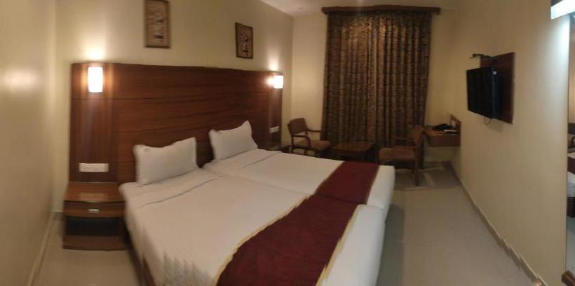 Fotos del hotel National Residency:  2