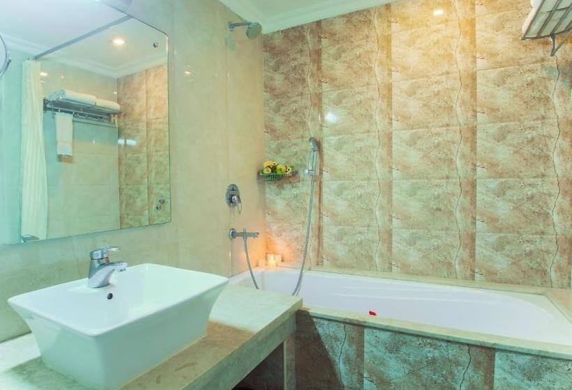 Fotos del hotel National Residency:  9