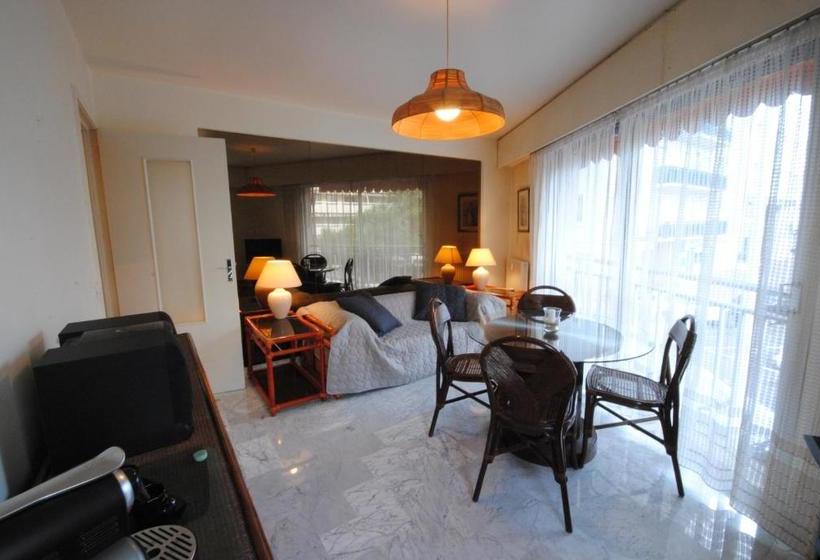 Fotos del hotel Villa Les Palmes:  7