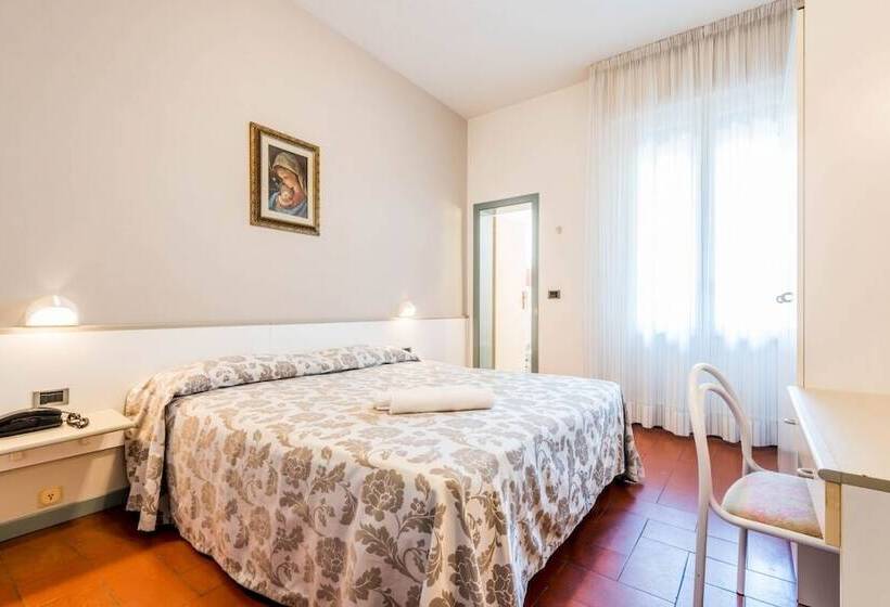 Fotos del hotel B&b Hotel Souvenir:  12