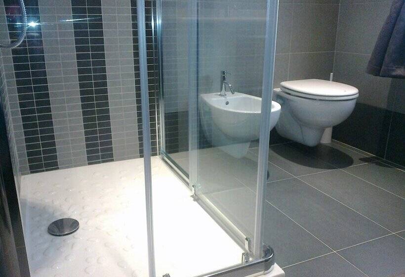 Fotos del hotel Erïk Langer House:  12