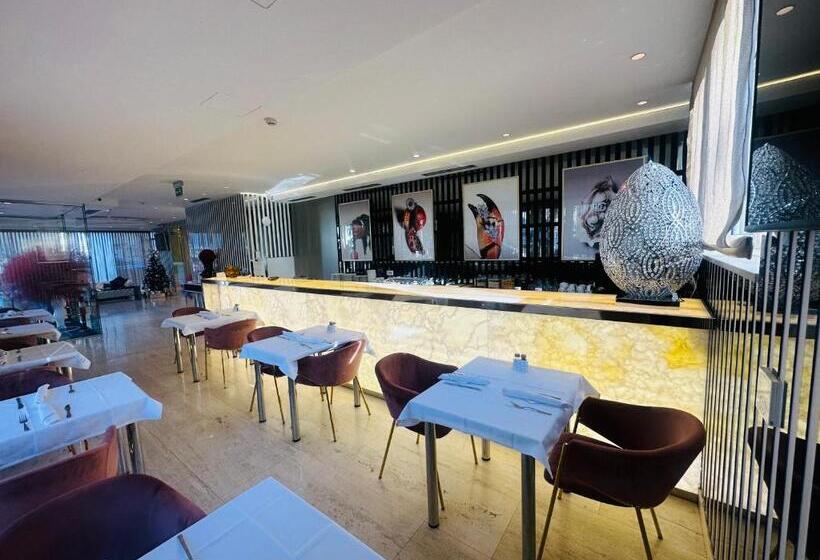 Fotos del hotel 9:  6