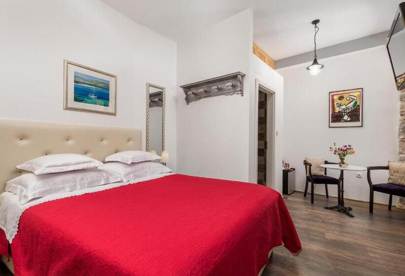 Captain S Guest House