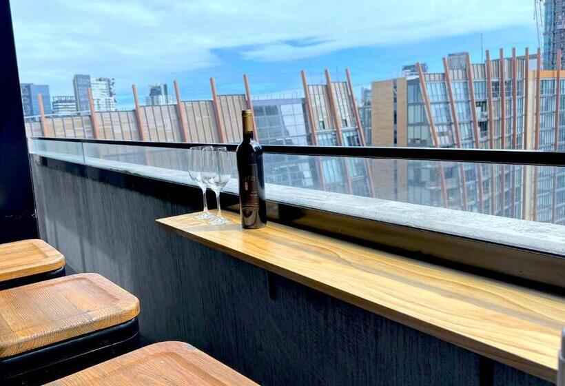 Fotos del hotel Aura On Flinders Serviced Apartments:  15