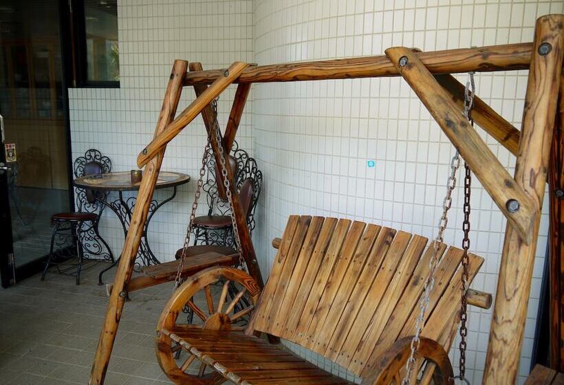 Fotos del hotel New Century:  6