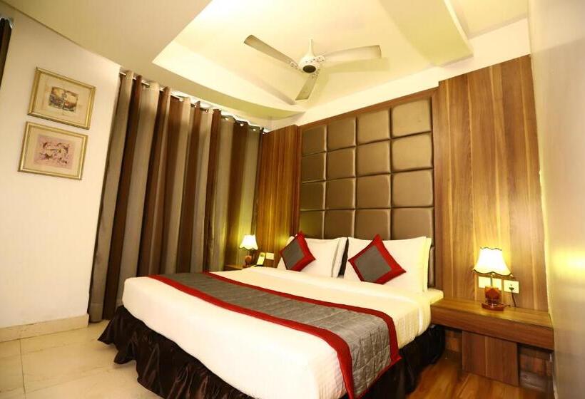 Fotos del hotel Twin Tree Naraina:  16