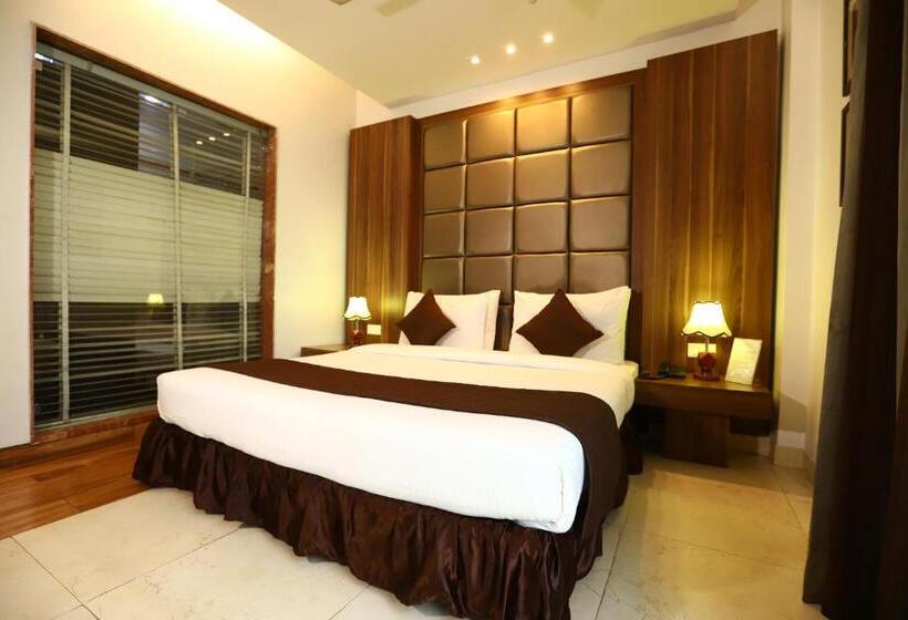 Fotos del hotel Twin Tree Naraina:  22