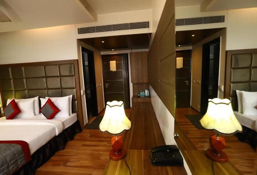 Fotos del hotel Twin Tree Naraina:  6