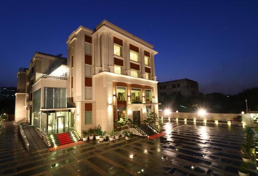 Fotos del hotel Ameya Suites:  9