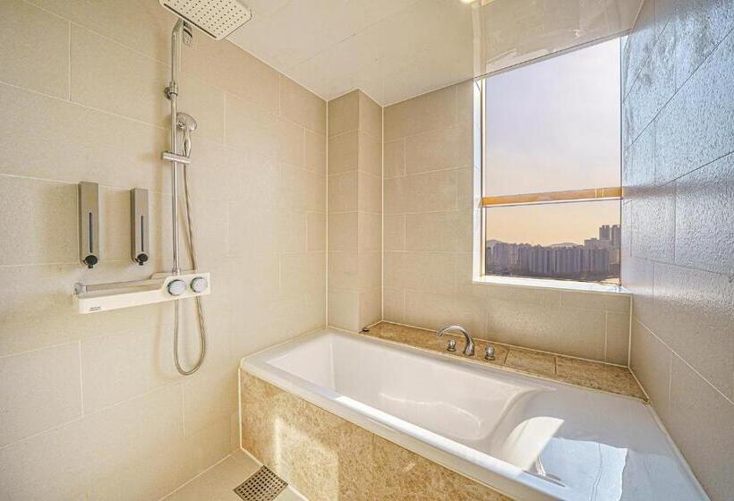 Fotos del hotel Ramada By Wyndham Incheon:  4