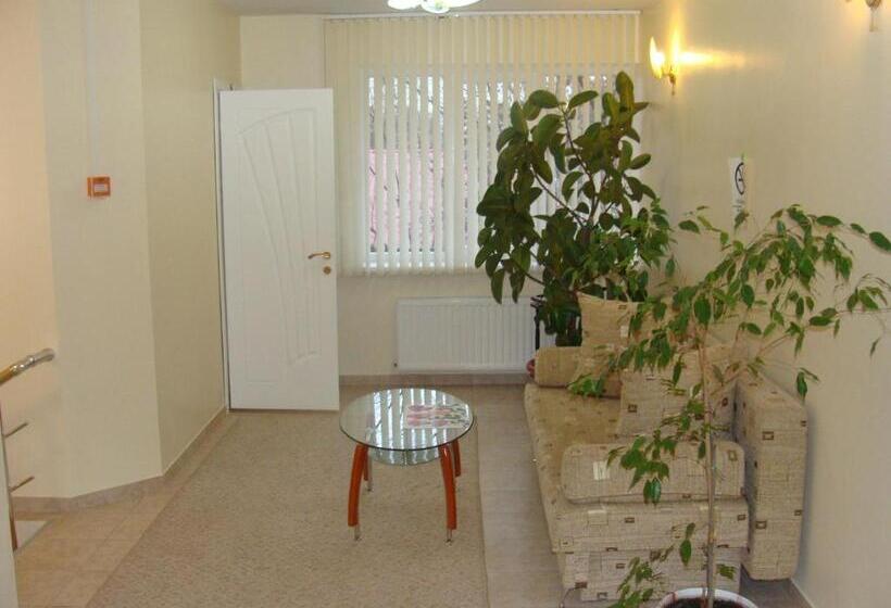 Fotos del hotel Lidia:  22