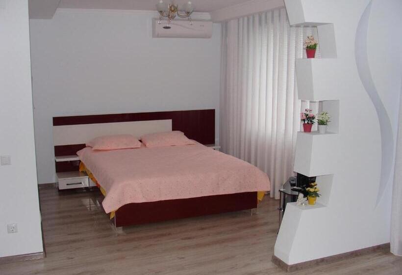 Fotos del hotel Lidia:  12