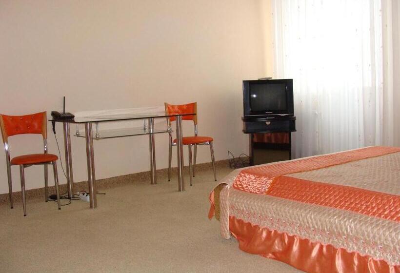 Fotos del hotel Lidia:  16