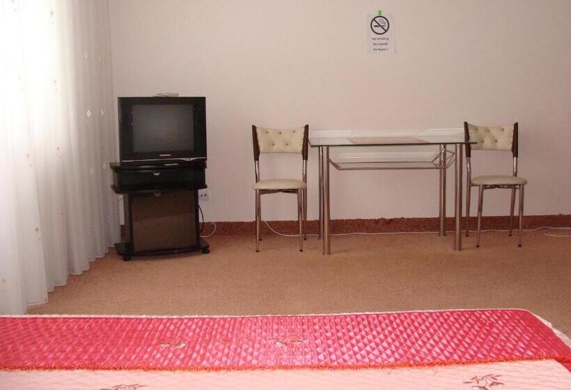 Fotos del hotel Lidia:  25